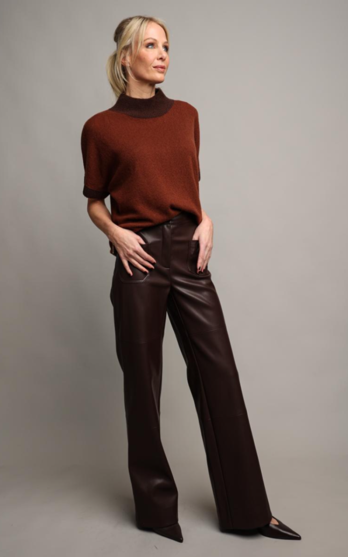  CHOCOLATE PLUM