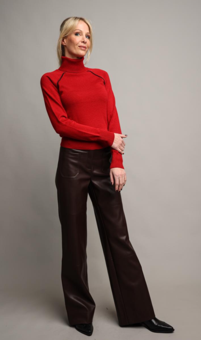  TANGO RED