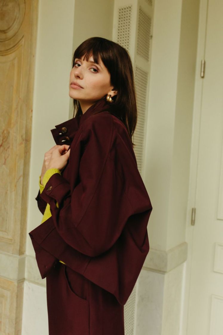  BURGUNDY