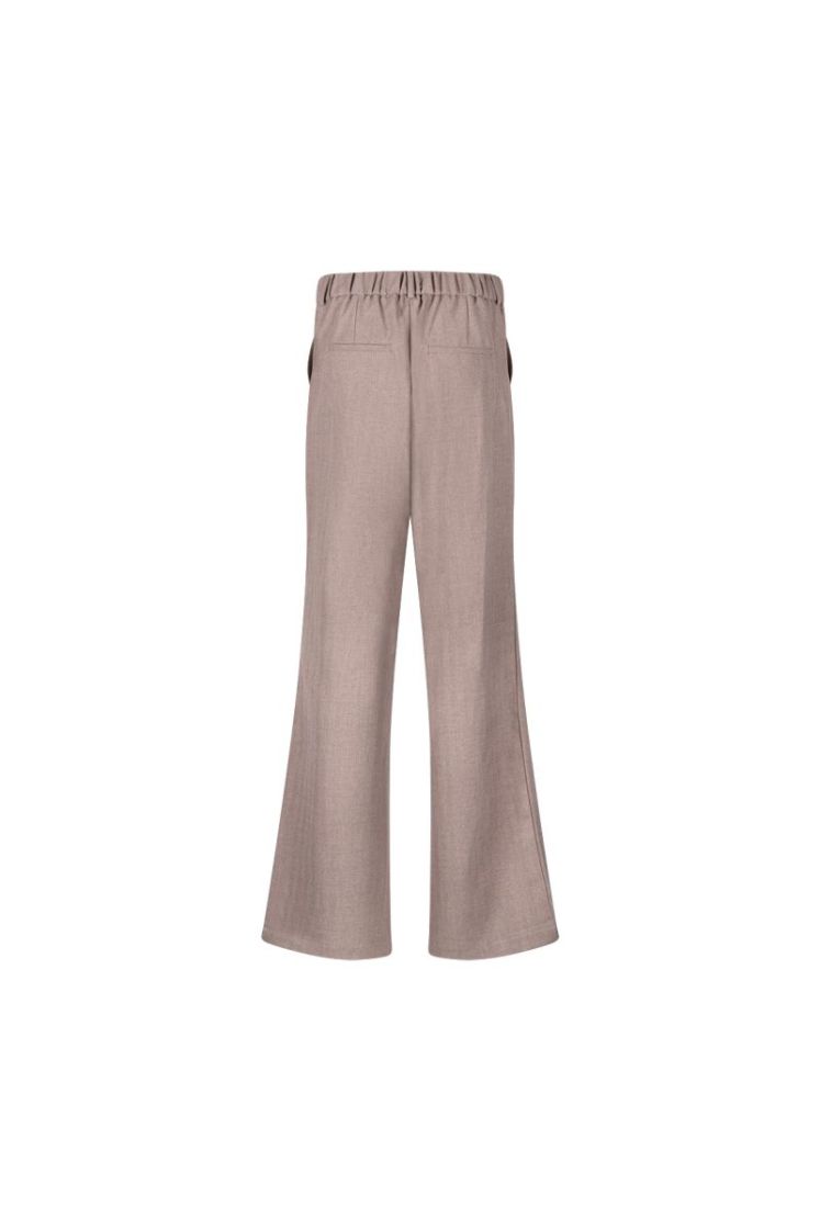  60 Taupe