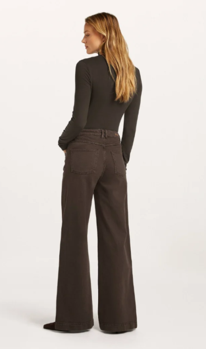 2990 dark brown