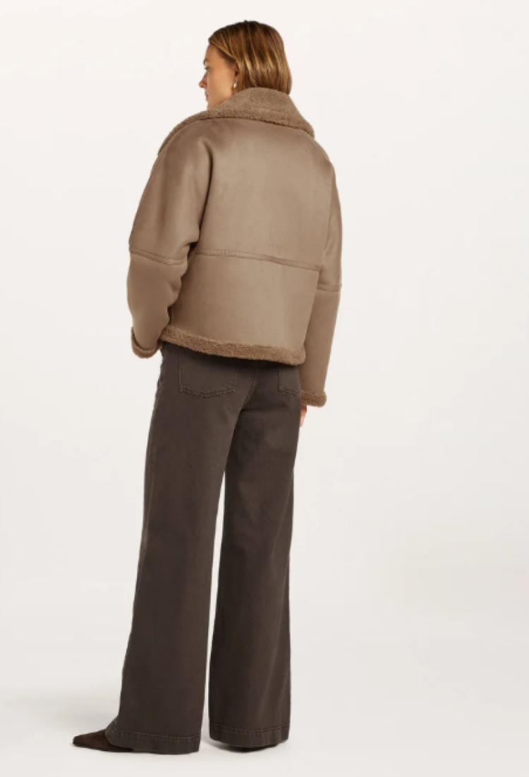  2540 warm taupe