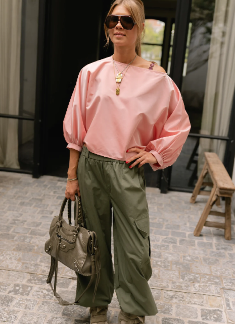  Light Pink
